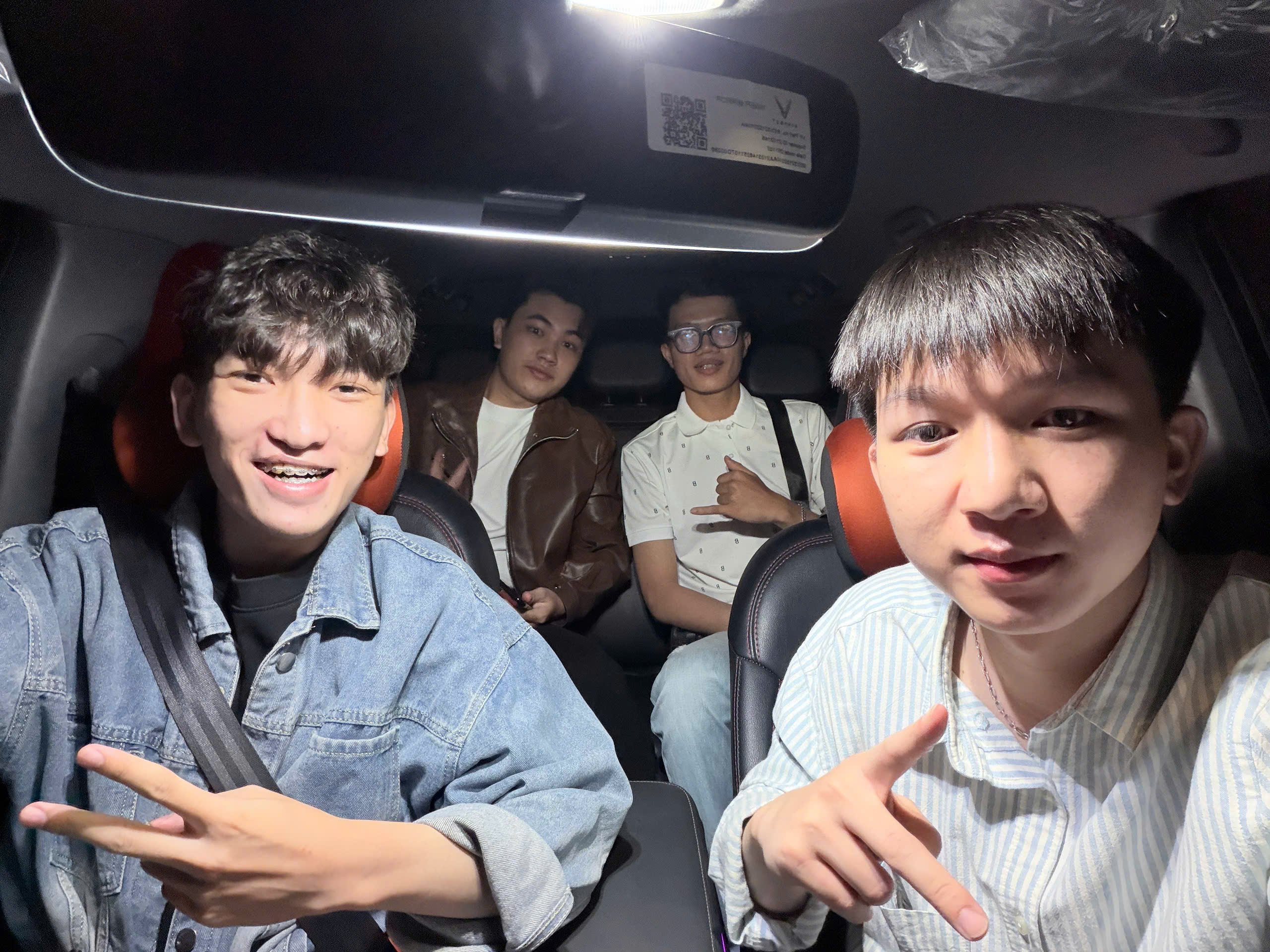 Ảnh chụp cùng nhau